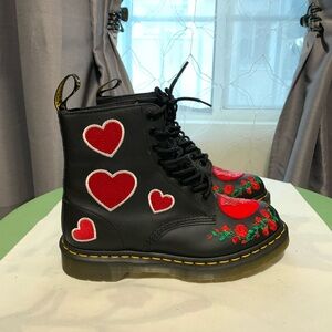 Dr. Martens Women's 1460 Pascal Sequin Hearts Leather Boots Black Womans Size 8